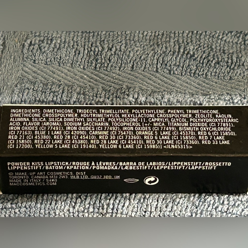 MAC Powder Kiss Lipstick in Stay Curious - NWT - Picture 3 of 5